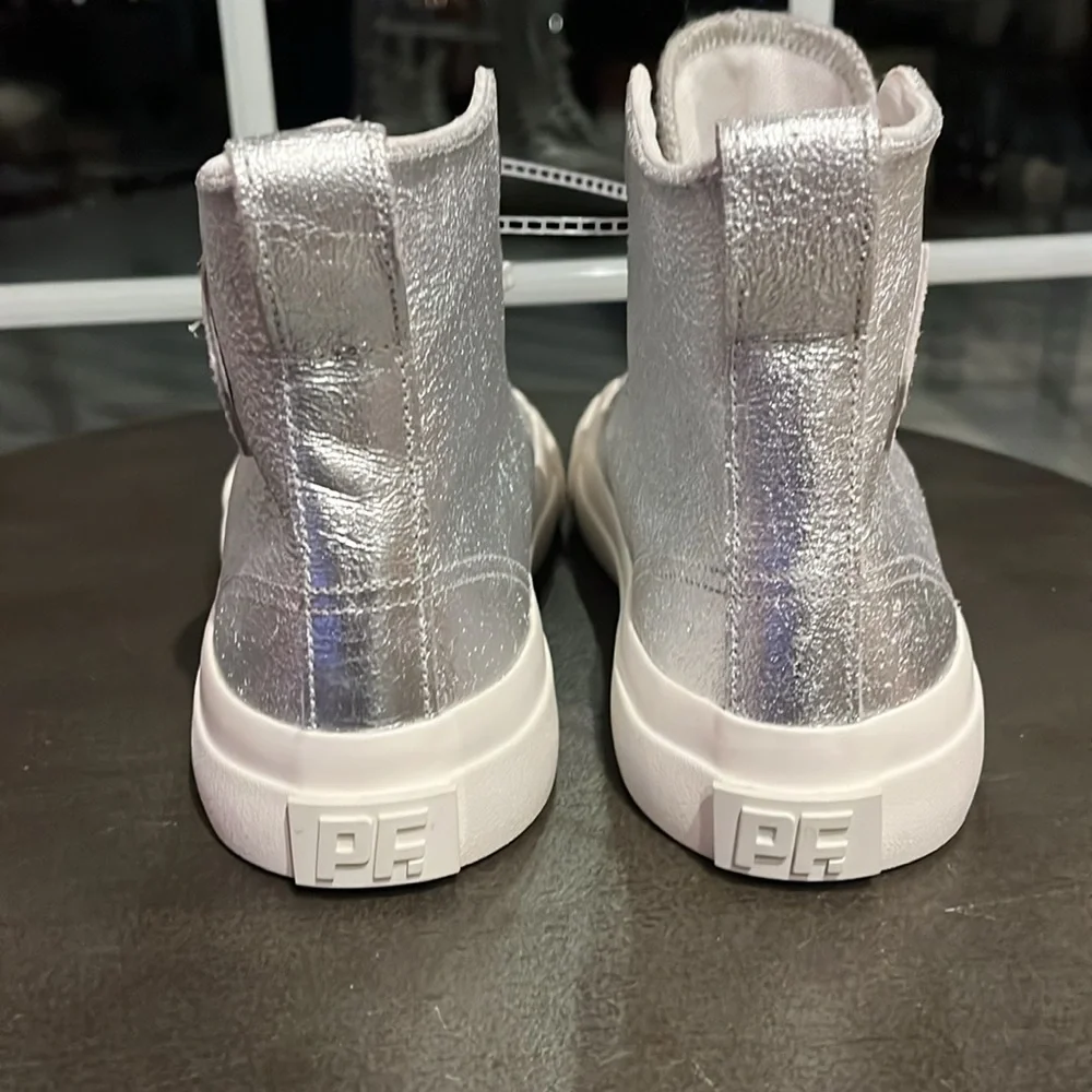 P.F‎ Flyers NWOT limited edition metallic silver high top sandlot unisex